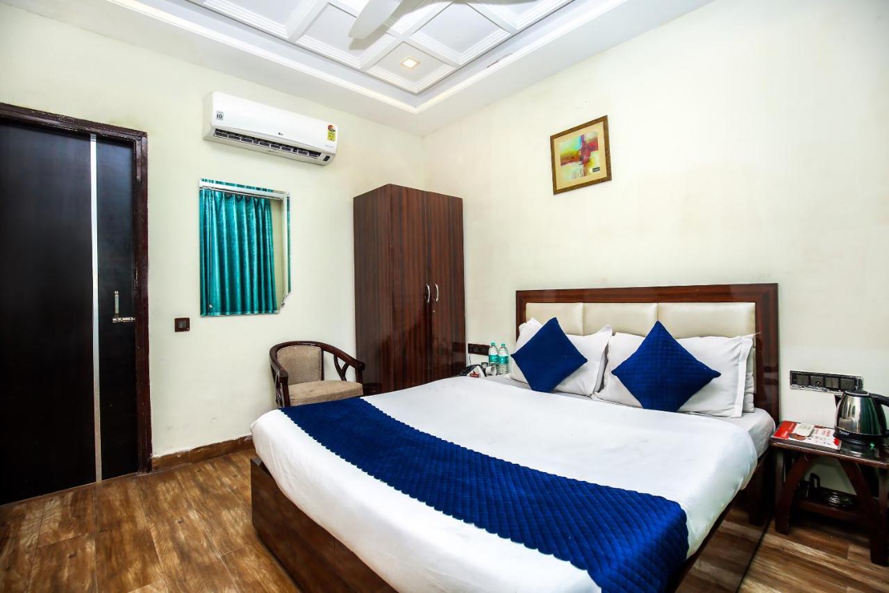 Hotel Wisteria -Main Highway Hotel Zirakpur Exterior foto